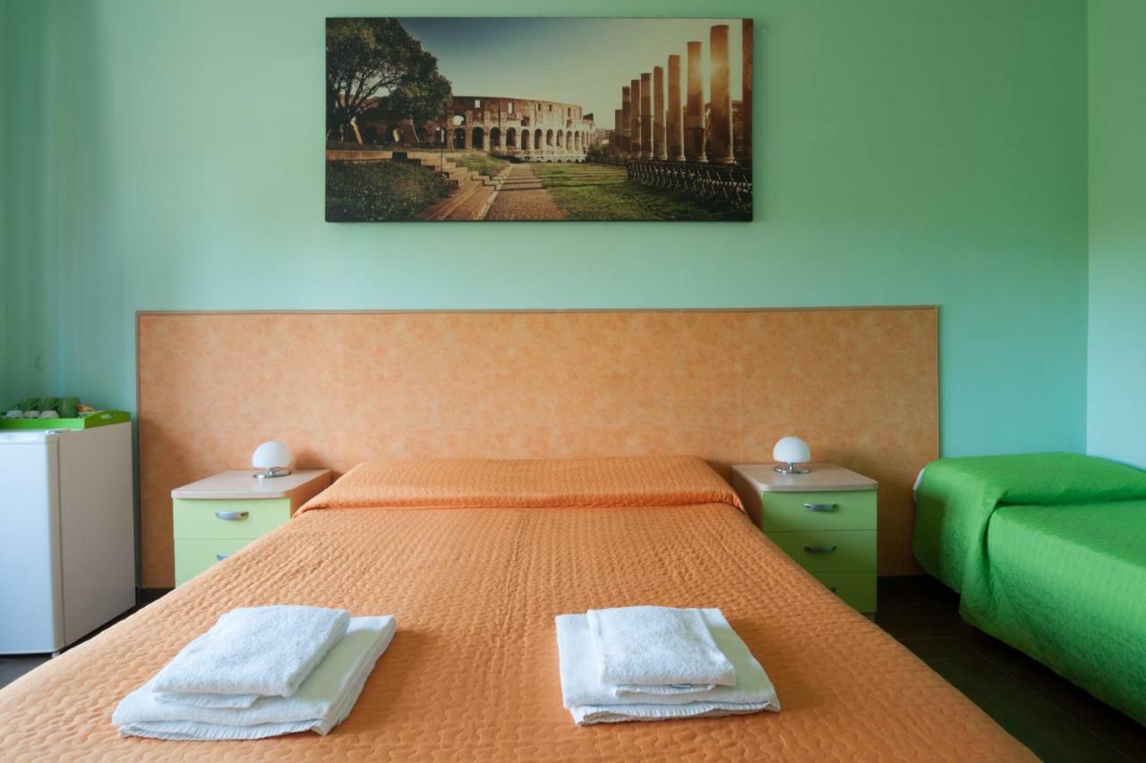 Hotel World Wide Bed - Prenestino Rom Exterior foto