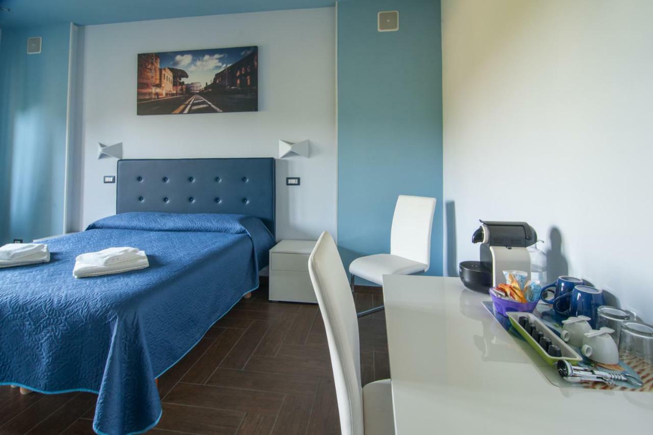Hotel World Wide Bed - Prenestino Rom Exterior foto